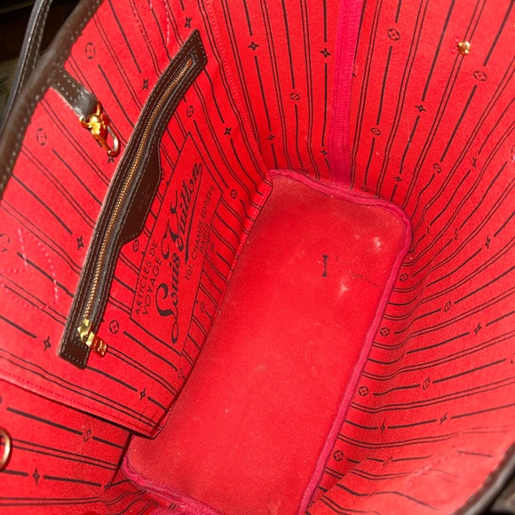 Louis Vuitton Neverfull MM Tote Bag - Picture 9 of 9